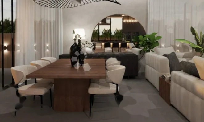 Недвижимость Четырехкомнатная квартира Центр: 5