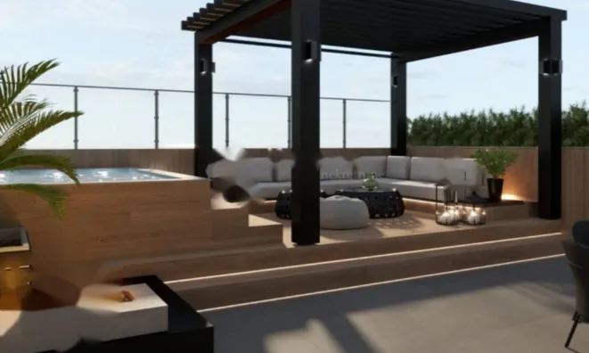 Недвижимость Четырехкомнатная квартира Центр: 19