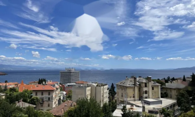 Недвижимость Четырехкомнатная квартира в центре Опатии: 1