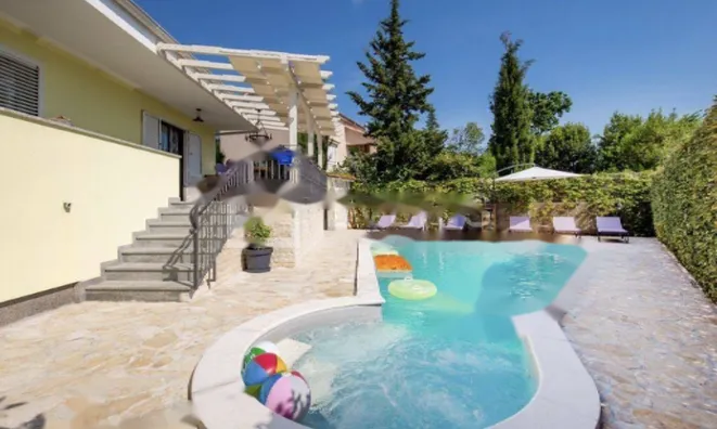 Недвижимость Семейный дом Побрии Воложац: 3