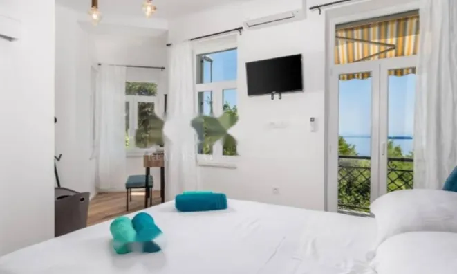 Недвижимость Трёхкомнатная квартира Центральная Опатия: 16