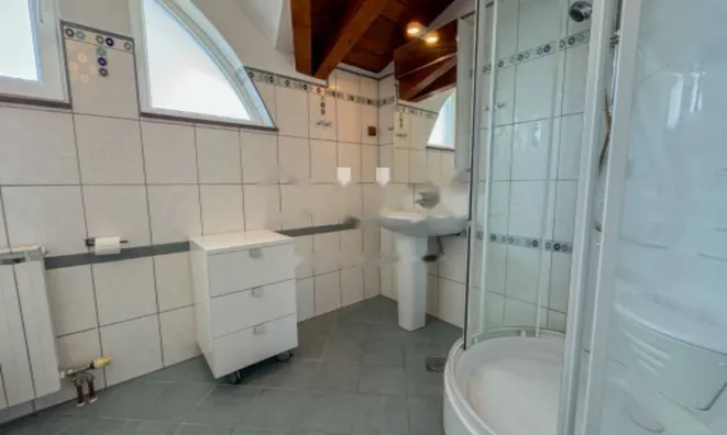 Недвижимость Трёхкомнатная квартира в Ичичах: 19