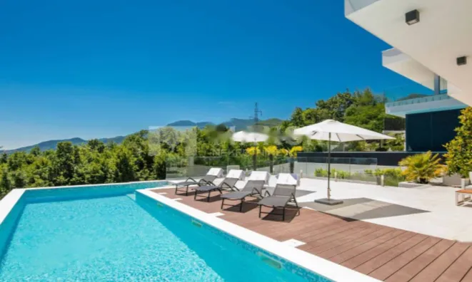 Недвижимость Жилой дом 309 м², новострой: 5