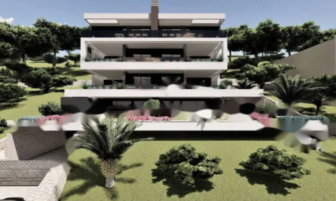 Недвижимость Трёхкомнатная квартира в центре: 1