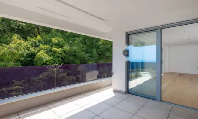 Недвижимость Трехкомнатная квартира Центр: 6