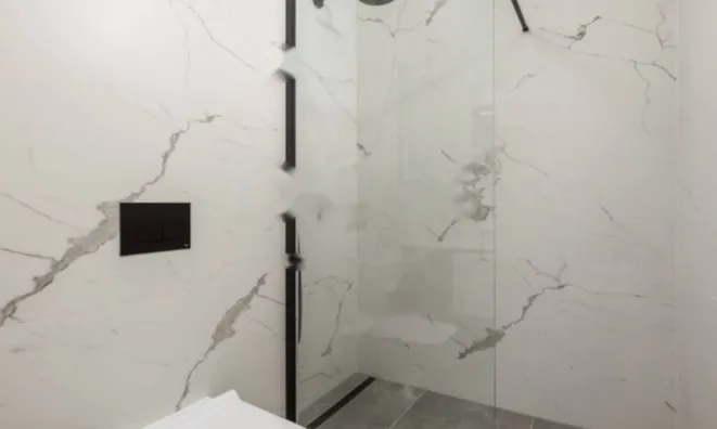 Недвижимость Трехкомнатная квартира Центр: 18