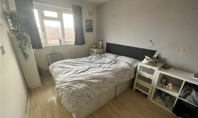 Недвижимость Morris House, Solon New Road Estate: 1