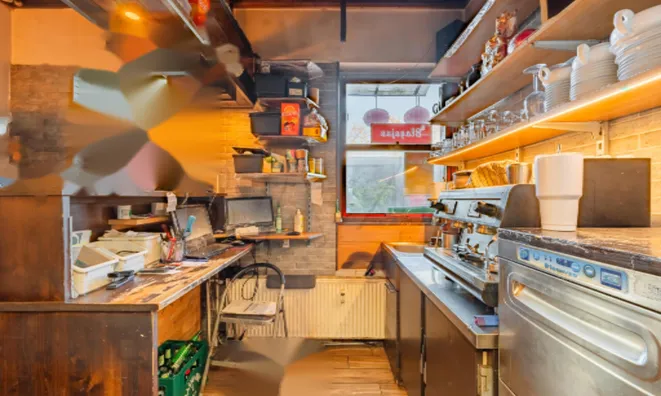 Недвижимость Коммерческое помещение в центре: 4