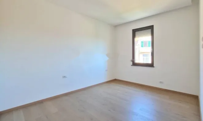 Недвижимость Четырехкомнатная квартира в центре: 16