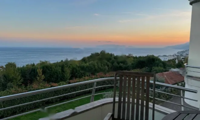 Недвижимость Четырехкомнатная квартира Побрии: 6