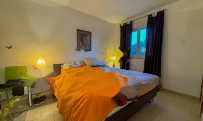 Недвижимость Четырехкомнатная квартира Побрии: 17