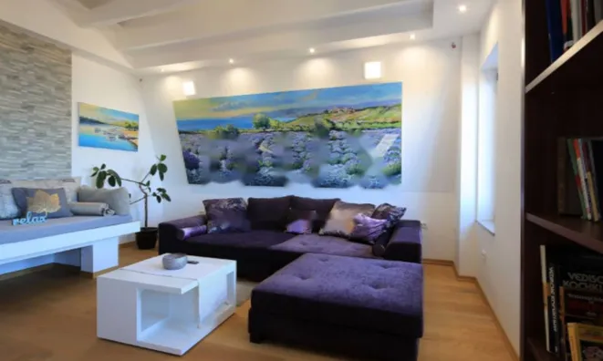 Недвижимость Четырёхкомнатная квартира в центре: 6