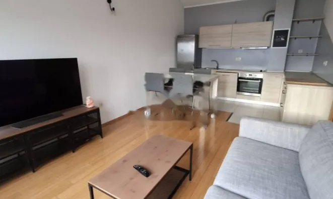 Недвижимость Трехкомнатная квартира Побрии: 2