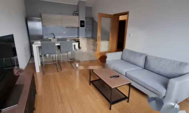 Недвижимость Трехкомнатная квартира Побрии: 3