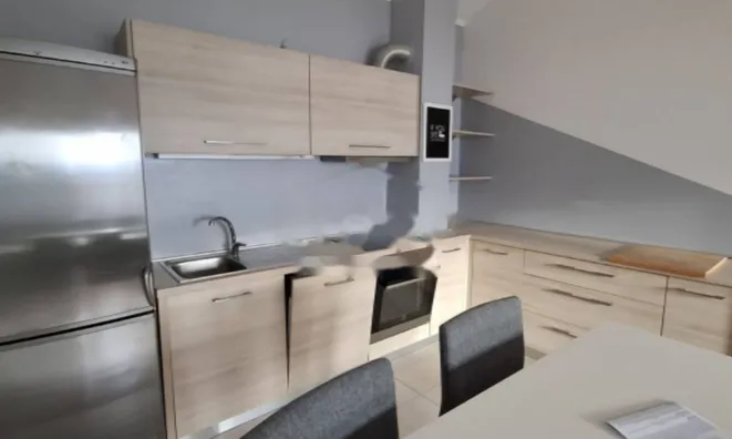 Недвижимость Трехкомнатная квартира Побрии: 4