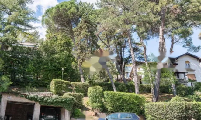 Недвижимость Четырехкомнатная квартира в Центре Опатии: 4