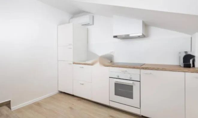 Недвижимость Трёхкомнатная квартира в Опатии: 7