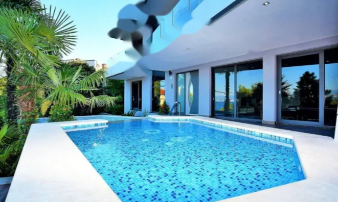 Недвижимость Семейный дом Опатия Центр: 2