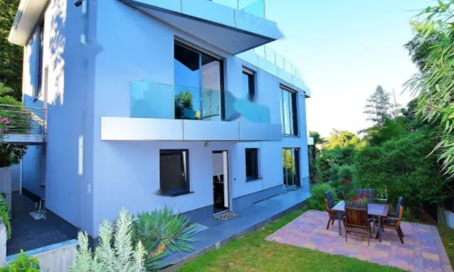 Недвижимость Семейный дом Опатия Центр: 8