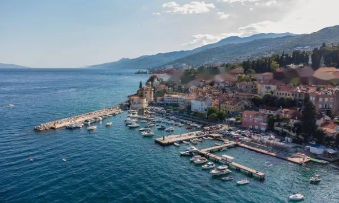 Недвижимость Трехкомнатная квартира Волоцко: 17