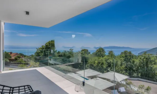 Недвижимость Семейный дом 269 м², нов.: 2