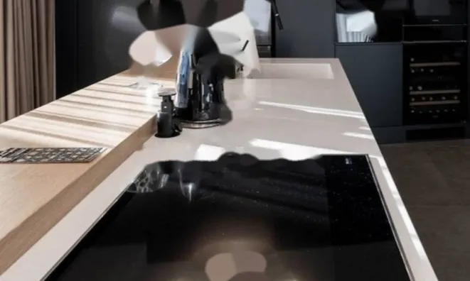 Недвижимость Четырёхкомнатная квартира Центр: 14