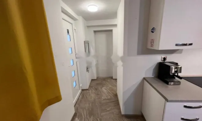 Недвижимость Двухкомнатная квартира Центр: 24