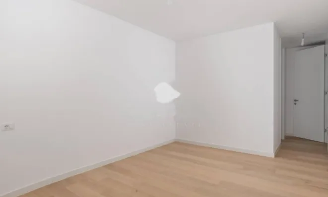 Недвижимость Трёхкомнатная квартира, Опатия: 11