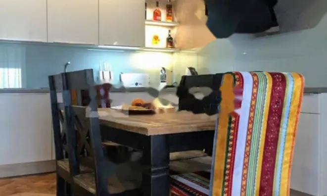 Недвижимость Трёхкомнатная квартира в центре: 5