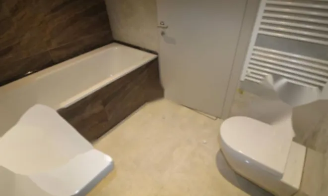 Недвижимость Трехкомнатная квартира Центр: 7