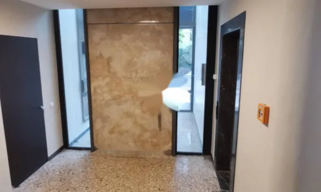 Недвижимость Трехкомнатная квартира Центр: 13