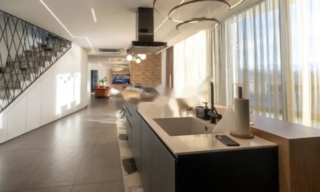 Недвижимость Четырехкомнатная квартира в центре Опатии: 4