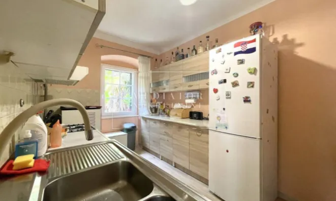 Недвижимость Трехкомнатная квартира Ика: 4