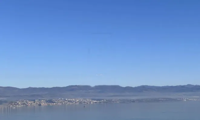 Недвижимость Четырехкомнатная квартира Ика: 1