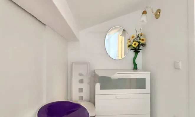 Недвижимость Четырехкомнатная квартира Ика: 15