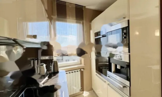 Недвижимость Четырехкомнатная квартира, Опатия: 7