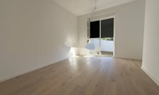 Недвижимость Четырёхкомнатная квартира Павловац: 10