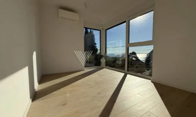 Недвижимость Четырёхкомнатная квартира Павловац: 11