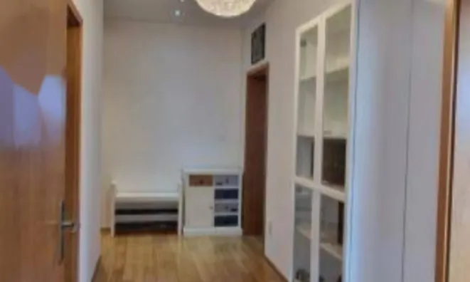 Недвижимость Трехкомнатный дом у моря: 3