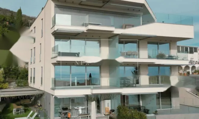 Недвижимость Трехкомнатная квартира Центр: 2