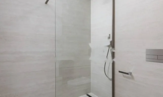 Недвижимость Двухкомнатная квартира Центр: 6