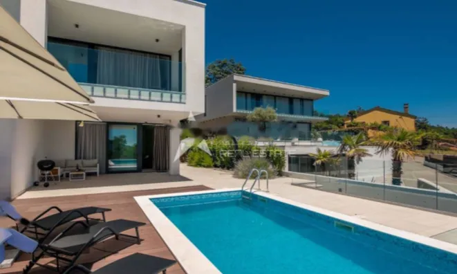 Недвижимость Многоквартирный дом Вепринац: 1