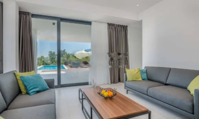 Недвижимость Многоквартирный дом Вепринац: 5