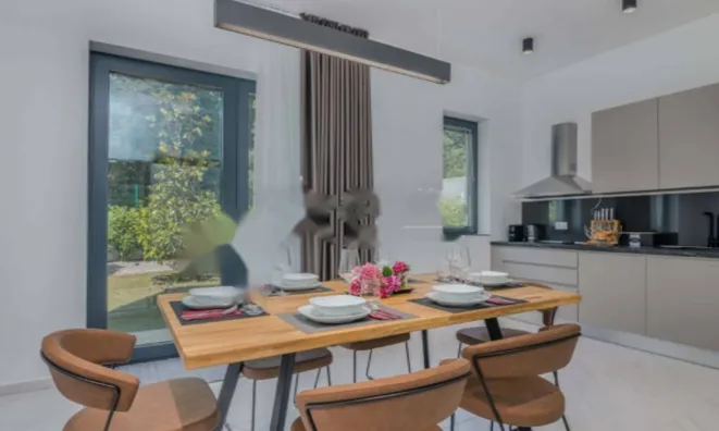 Недвижимость Многоквартирный дом Вепринац: 6