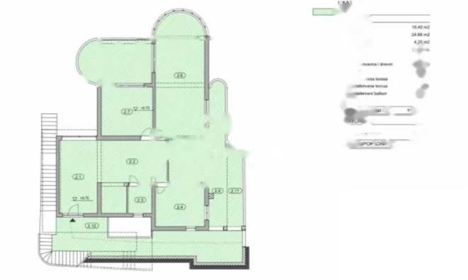 Недвижимость Трехкомнатная квартира Центр: 4