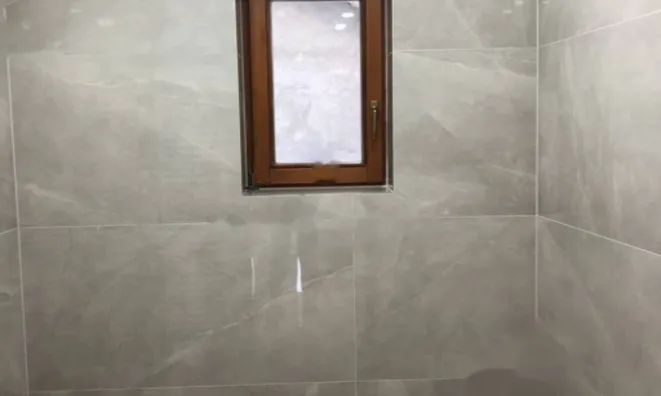 Недвижимость Трехкомнатная квартира Центр: 11