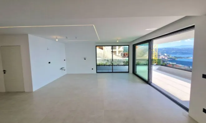 Недвижимость Четырехкомнатная квартира в Опатии: 2