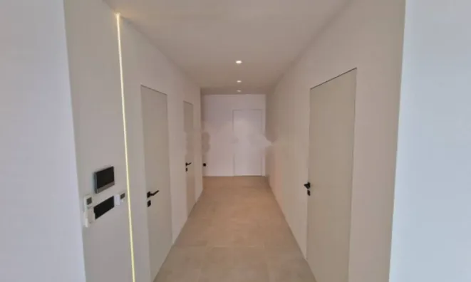 Недвижимость Четырехкомнатная квартира в Опатии: 12