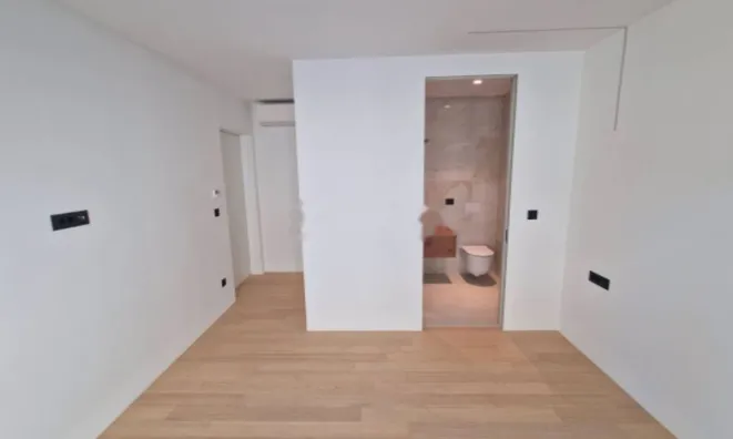 Недвижимость Четырехкомнатная квартира в Опатии: 16