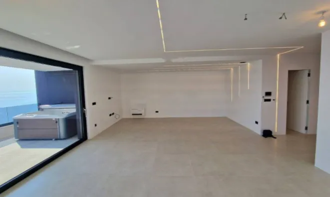 Недвижимость Четырехкомнатная квартира в Опатии: 22